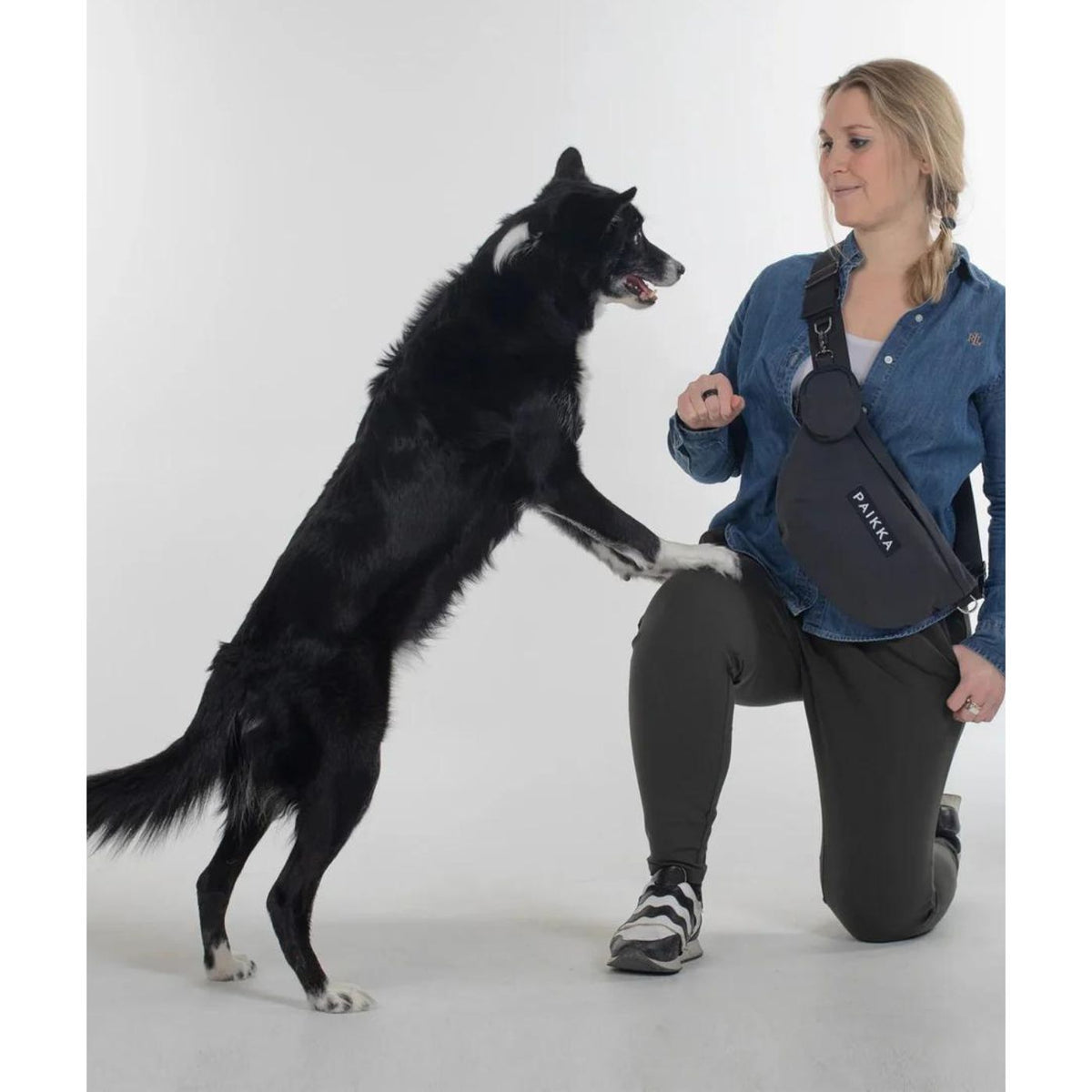 Paikka Porta Premietti Dispenser per Cani Alta Visibilità Nero